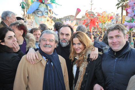 Ingrandisci la foto